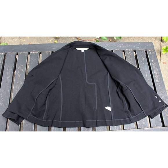 Diane Von Furstenberg DVF -One-Button, Pleat Back Dinner Jacket in Ponte Knit 10 - Picture 7 of 9